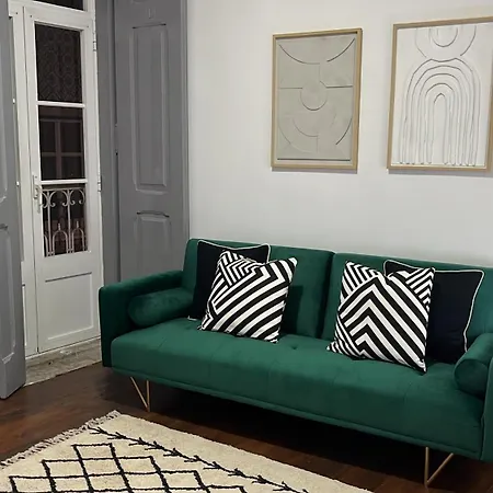 Апартаменти Love Inn Lisboa *