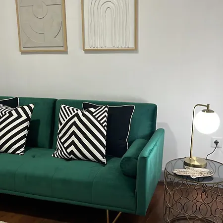 Апартаменти Love Inn Lisboa *